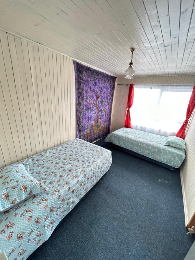 Purple Fox Hotel Ancud Ngoại thất bức ảnh